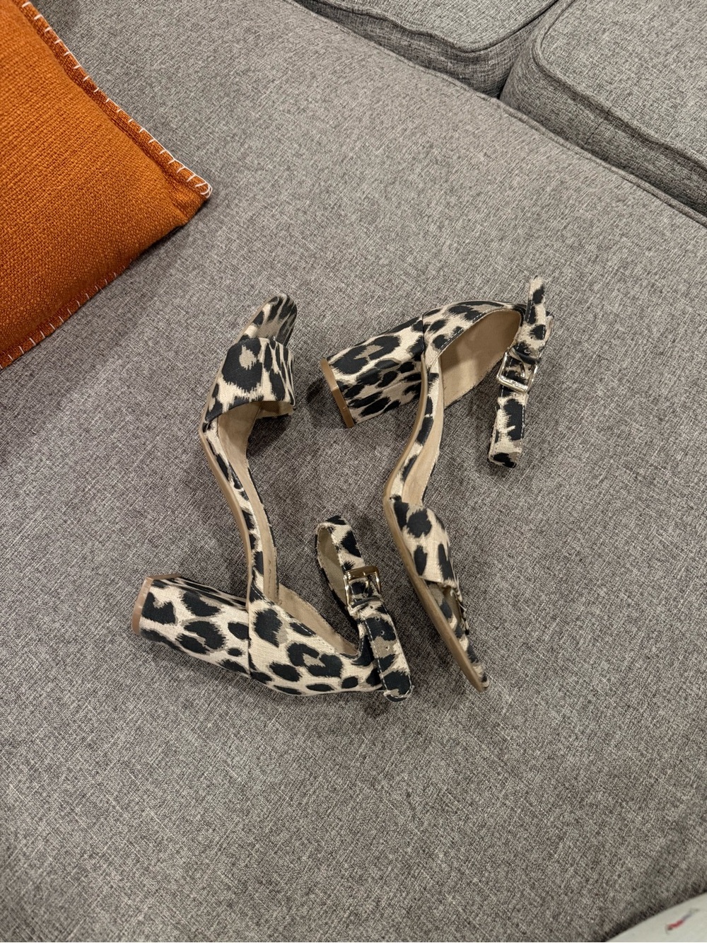 Cheetah/Leopard Print Heels